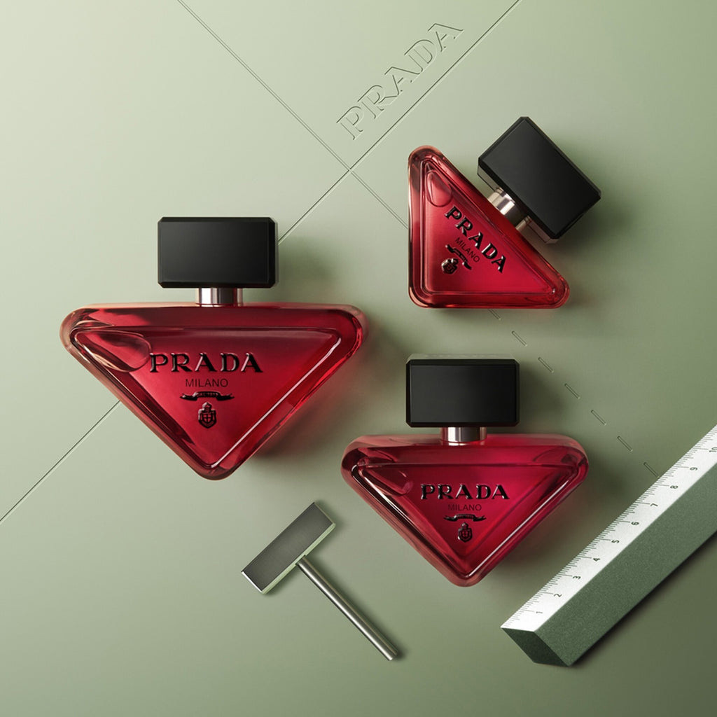 Prada Paradoxe Radical Essence Parfum di Prada